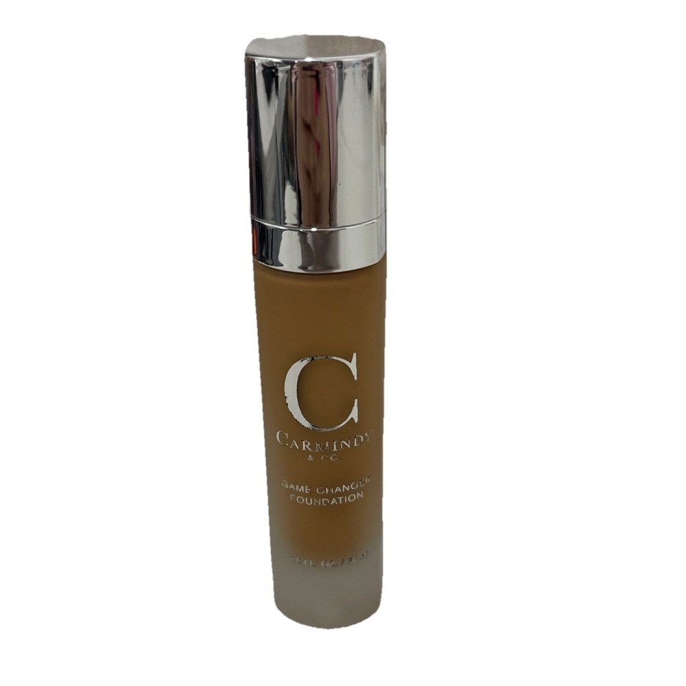 Car Mindy & Co Game Changer Foundation " Tawny Beige" Sealed